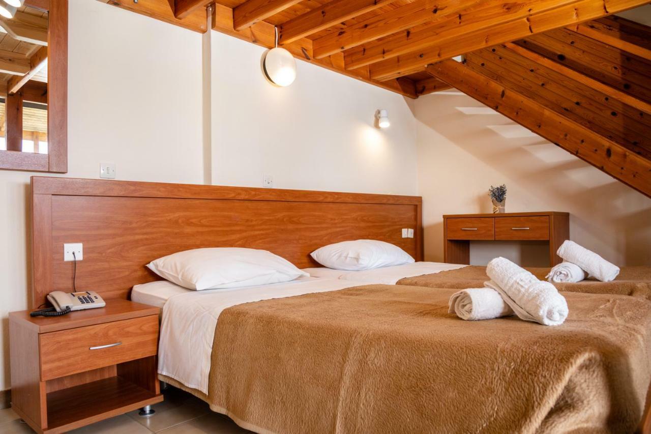 Ilyssion Holidays Hotel Ялиссос Экстерьер фото